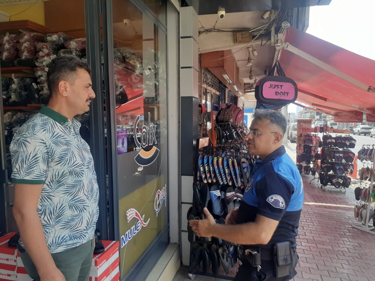 Mersin Polisi Vatandaşları Dolandırıcılara Karşı Bilgilendirdi