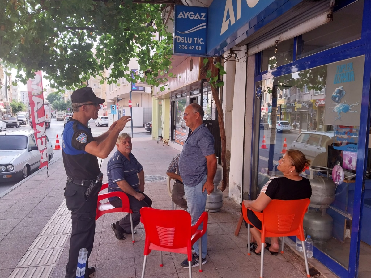 Mersin Polisi Vatandaşları Dolandırıcılara Karşı Bilgilendirdi