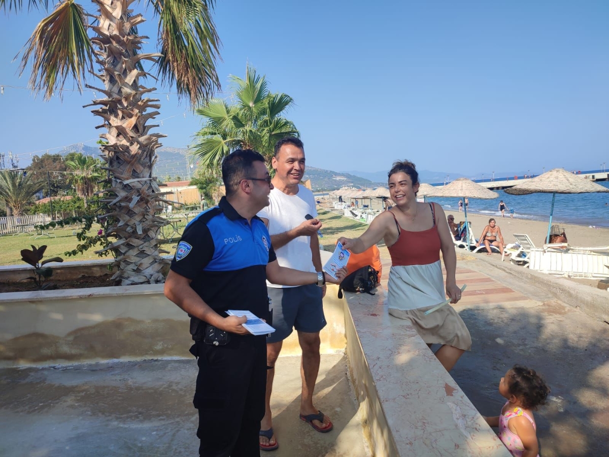 Anamur Polisi “Ölüme Yüzmeyin” Uyarısında Bulundu.