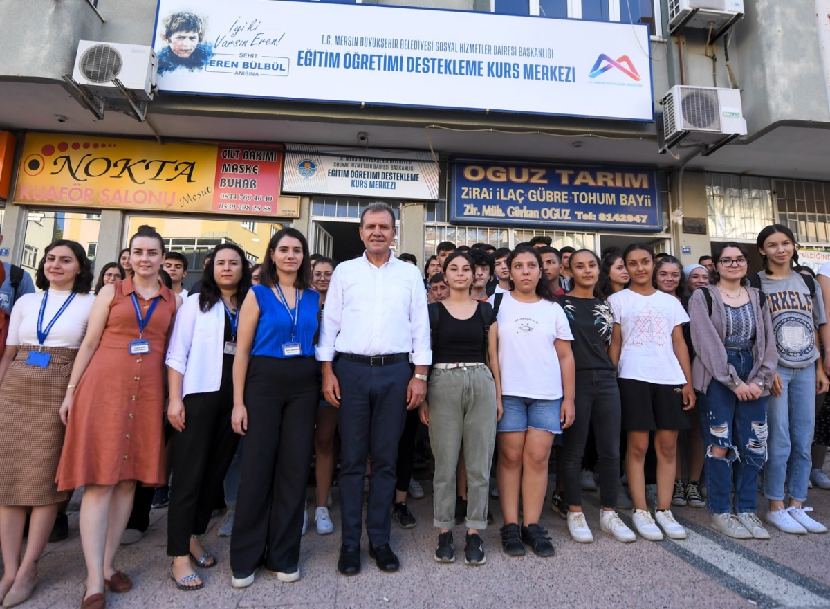 Başkan Seçer Aydıncık, Bozyazı Ve Anamur’da Vatandaşla Buluştu 