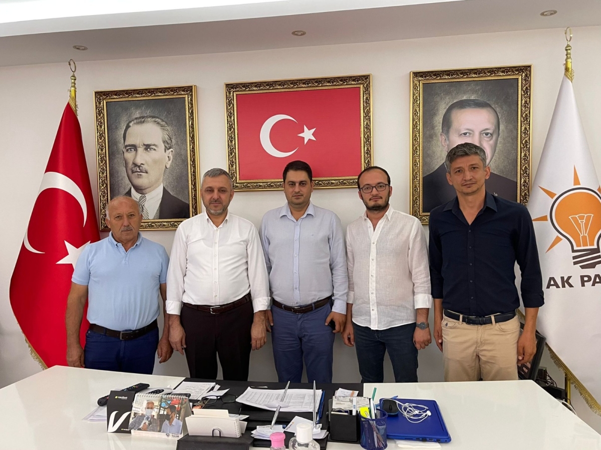Tuna, seçim çalışmalarını aralıksız sürdürüyor..