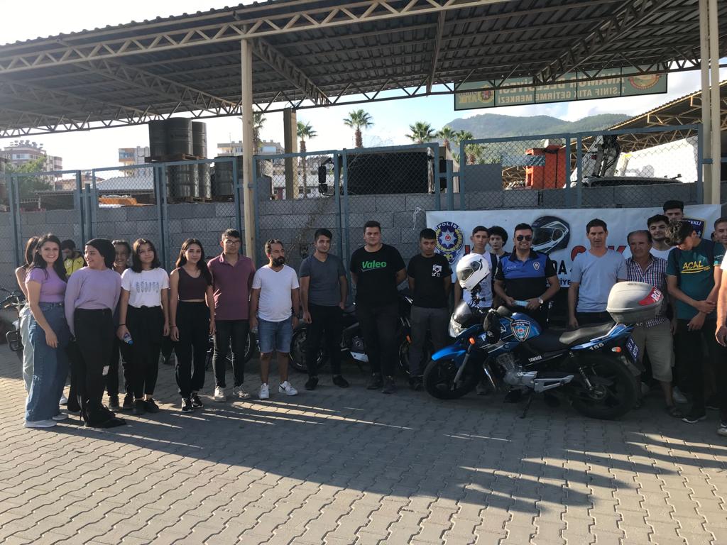 Anamur’da Motosiklet Sürücüsü Adayları Bilgilendirildi..