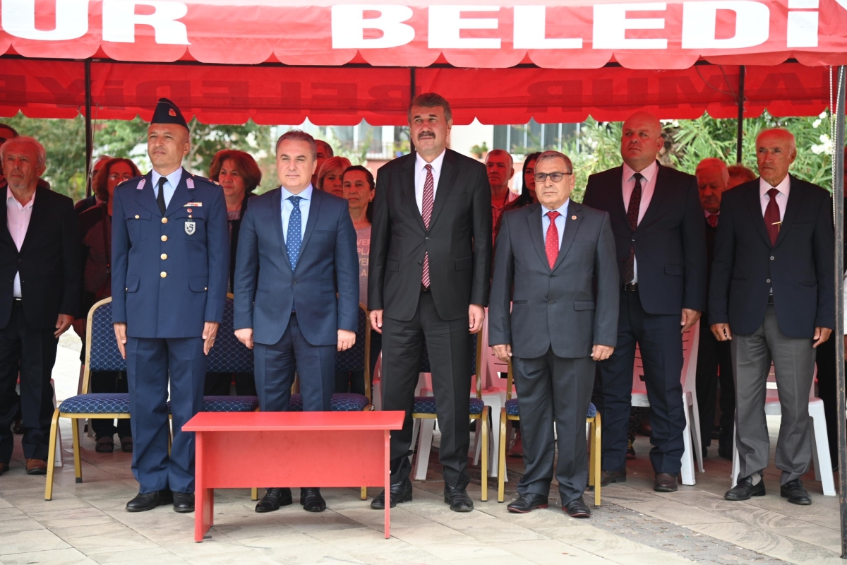 TEMAD Anamur’da 17 Ekim Dünya Astsubaylar Gününde Çelenk Töreni Düzenlendi..