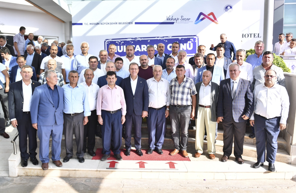 Başkan Seçer, Batıdaki İlçelerin Muhtarlarıyla Bir Araya Geldi