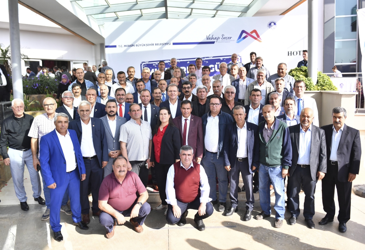 Başkan Seçer, Batıdaki İlçelerin Muhtarlarıyla Bir Araya Geldi