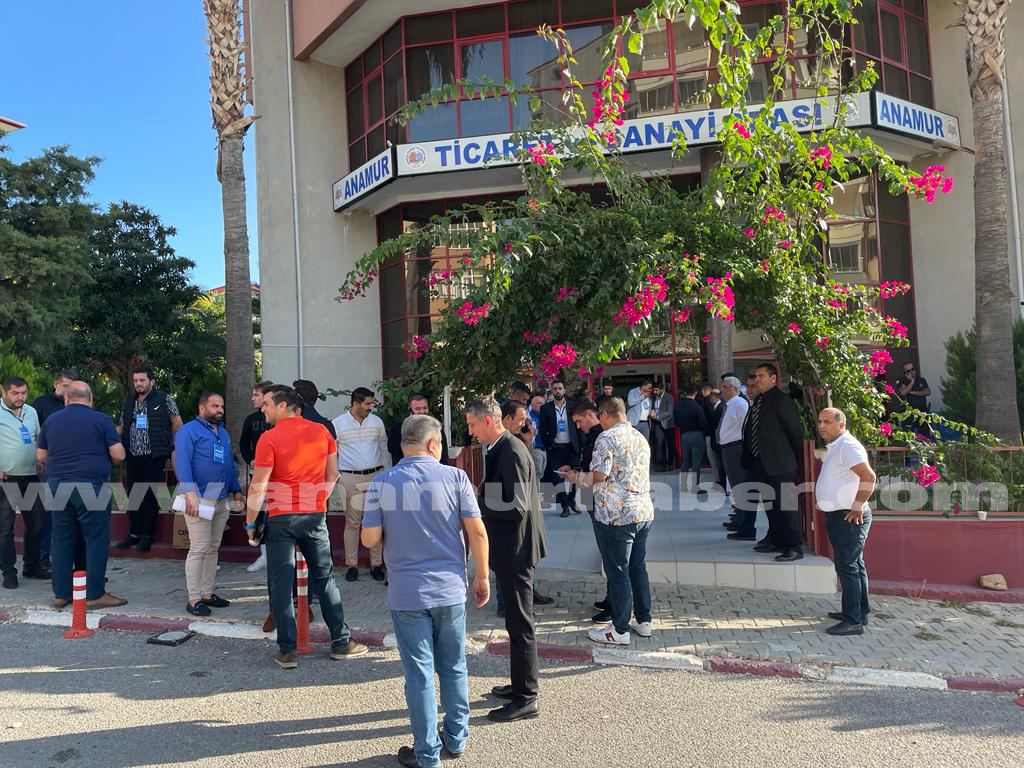 Ticaret ve Sanayi Odasında Gurup Seçimleri Başladı..