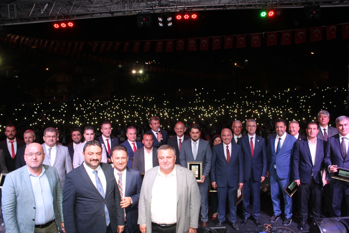 Anamur’da Fener Alayı ve Tuğçe Tayfur Konserine Üst Düzel Katılım.. 