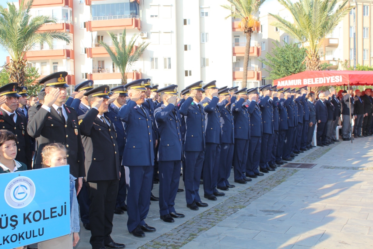 Anamur’da 10 Kasım Atatürk’ü Anma ve Çelen Töreni düzenlendi.