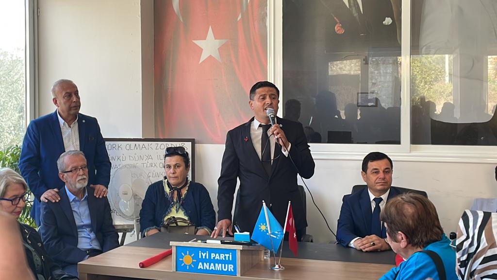 Mesut Bal İyi Parti İlçe Başkan Adayılığını Açıkladı..