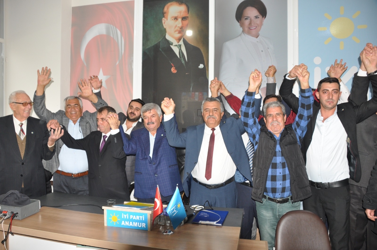 Kahvecioğlu Adaylığını Açıkladı..