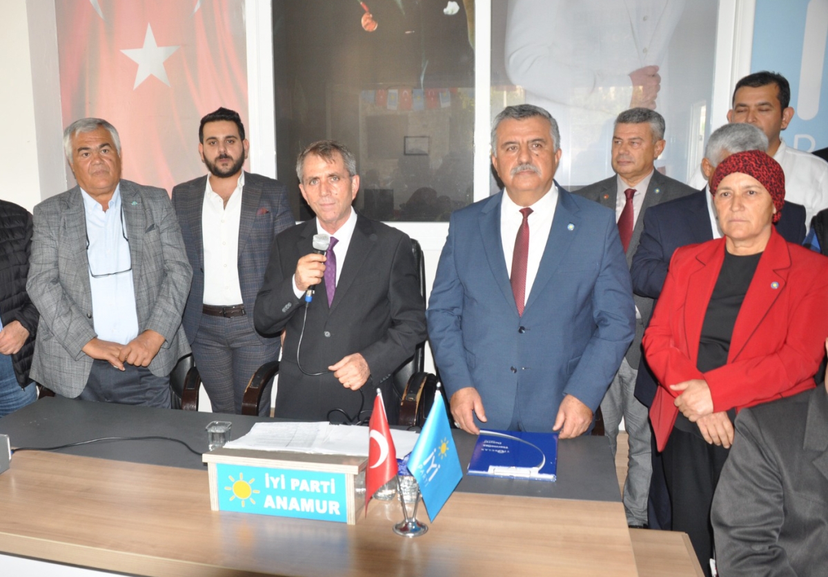 Kahvecioğlu Adaylığını Açıkladı..