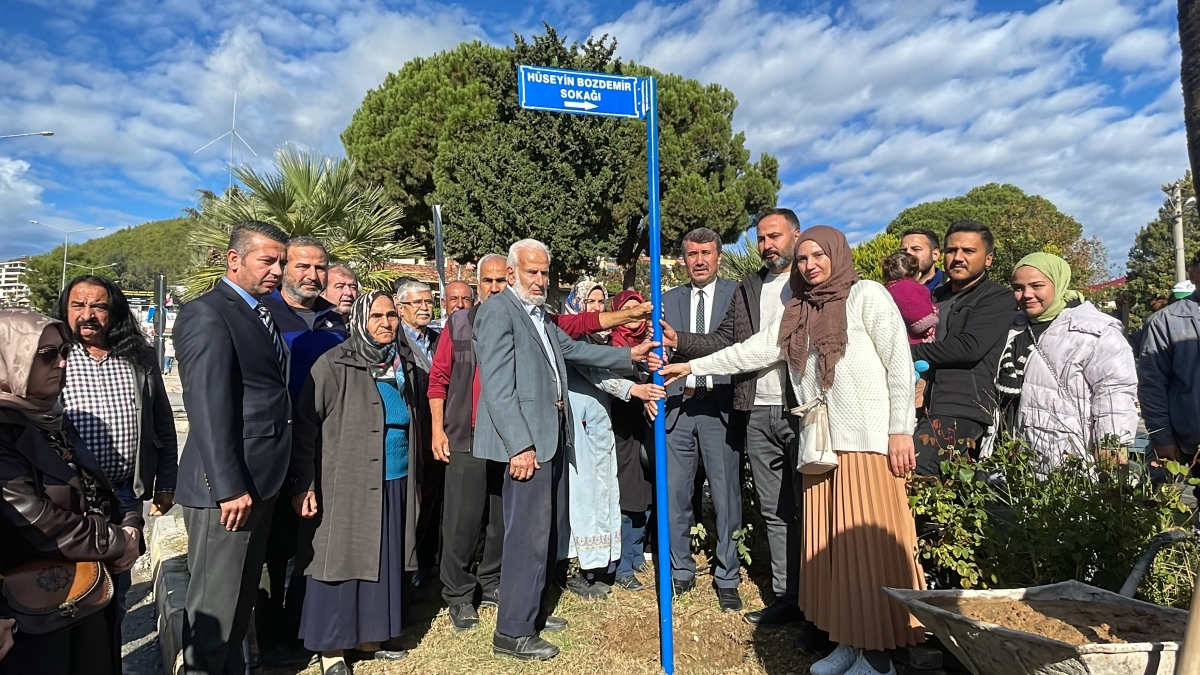 Merhum Belediye Meclis Üyesinin Adı Doğup Büyüdüğü sokağa verildi.