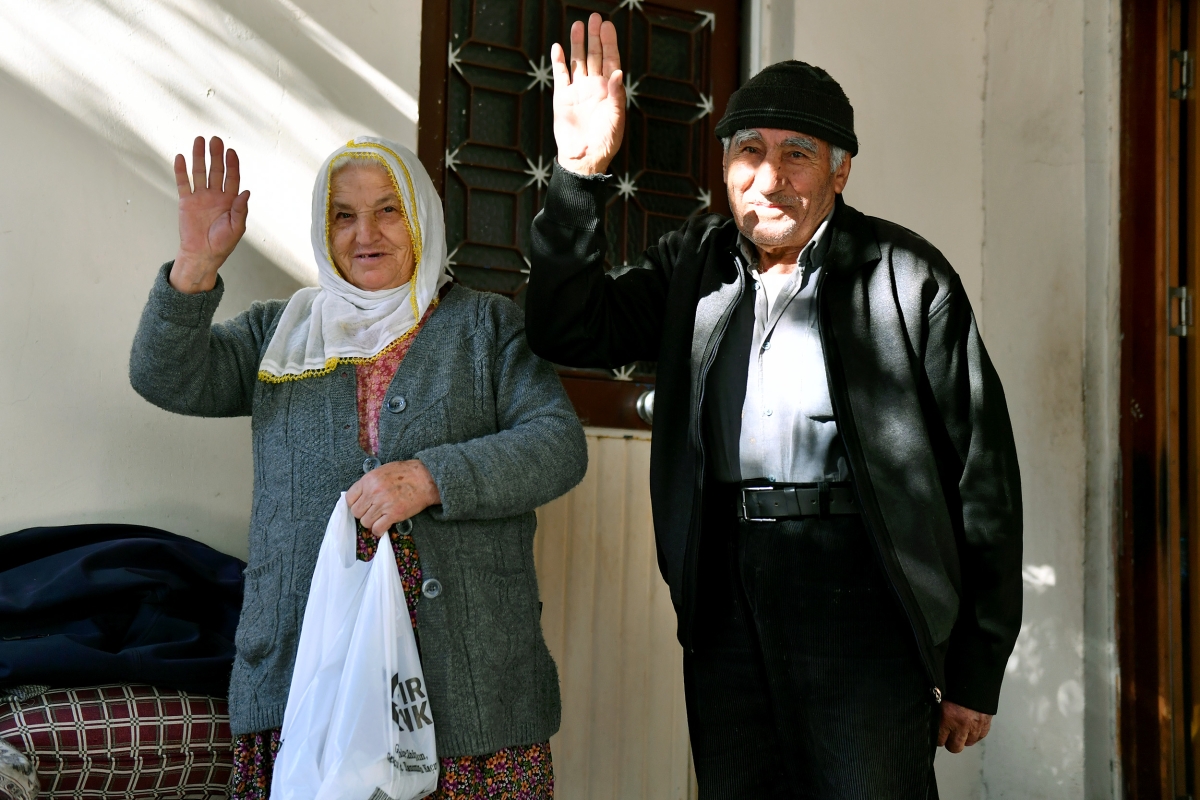 Büyükşehir’in Aşhanelerinde Pişiyor, Vatandaşın Sofrasına Aş Oluyor