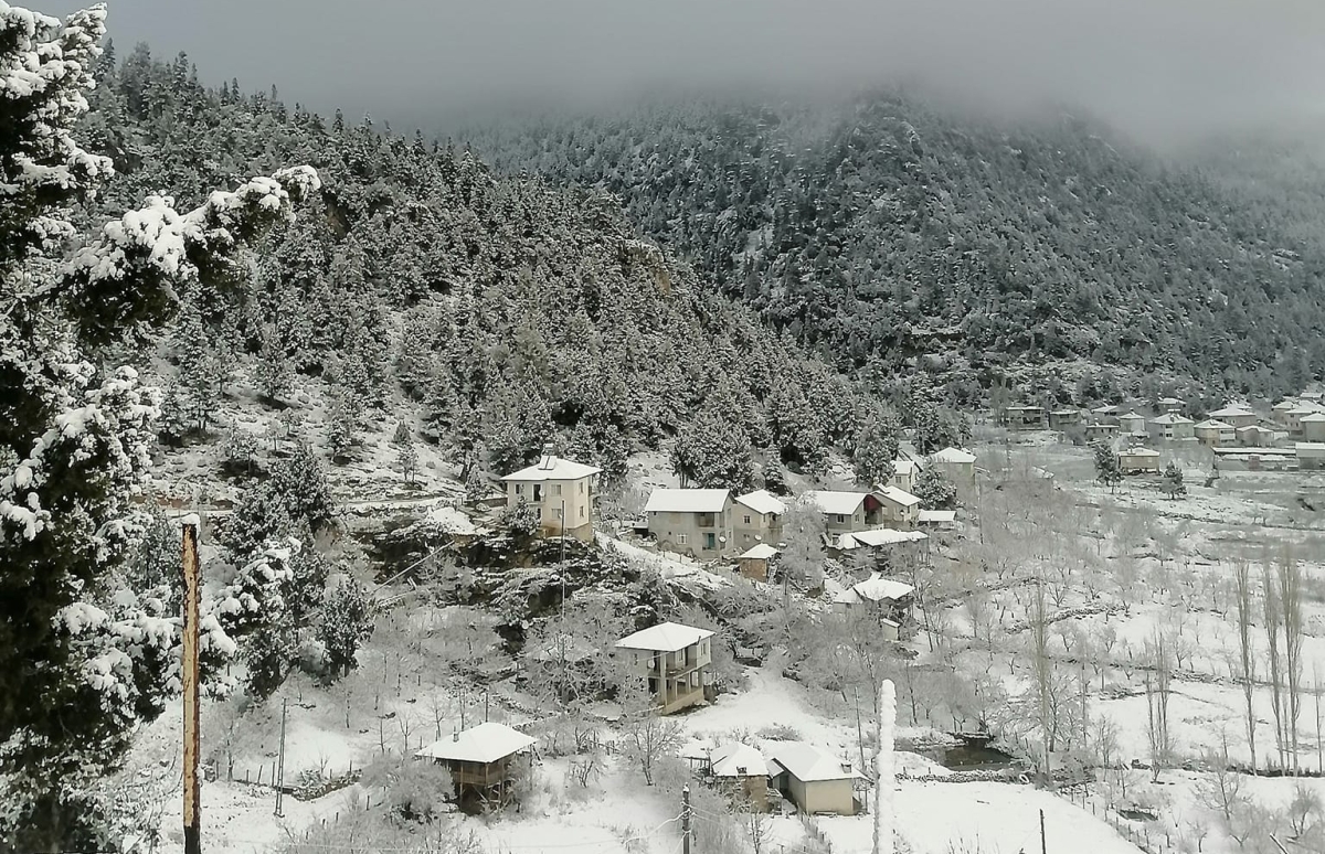 Anamur’un Yüksek Kesimlerine Yılın İlk Karı Yağdı