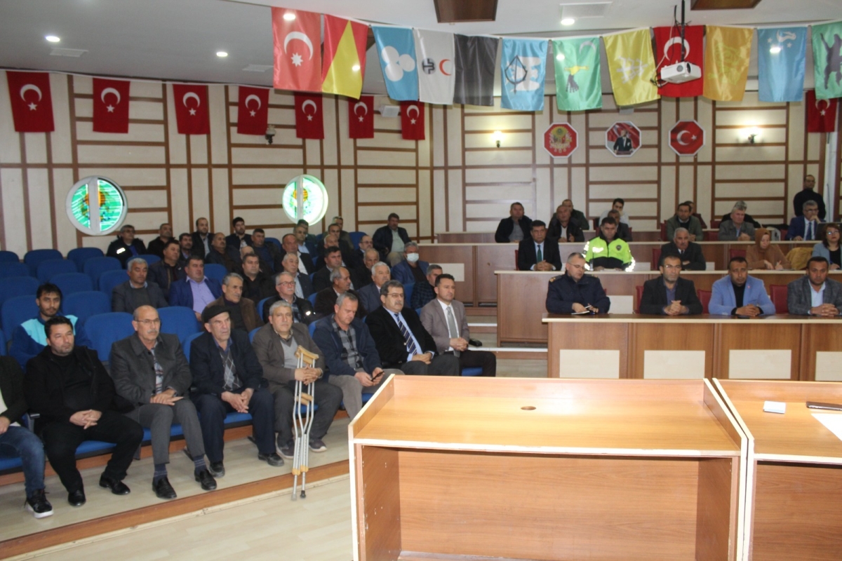 Anamur’da İlçe İdare Şube Başkanları Toplantısı Düzenlendi..