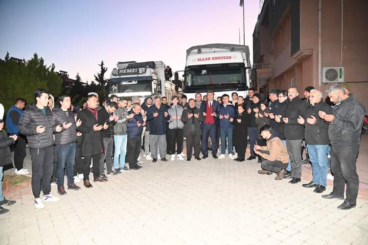 Anamur Belediyesi 5 Kişilik Aileyi Sağ Salim Kurtardı.