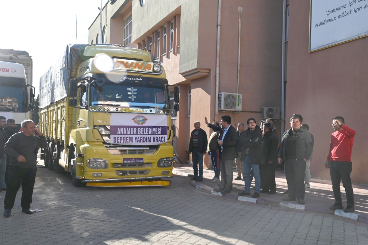 Anamur Belediyesi 5 Kişilik Aileyi Sağ Salim Kurtardı.