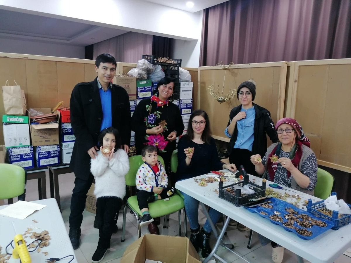 Depremzedeler Orman İşletme Müdürlüğünde Halk Eğitim Kursuna Katılıyor