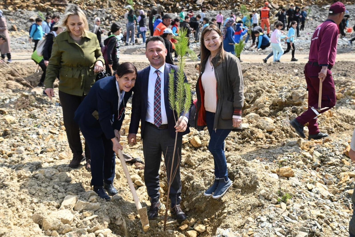 Anamur Orman İşleme Müdürlüğü 21 Martta Fidan Dikme Ekinliği düzenledi..
