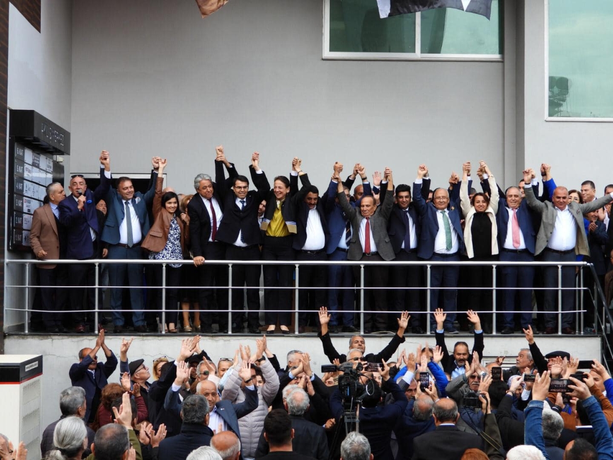 Kahvecioğlu Aday Tanıtım Programını Değerlendirdi..