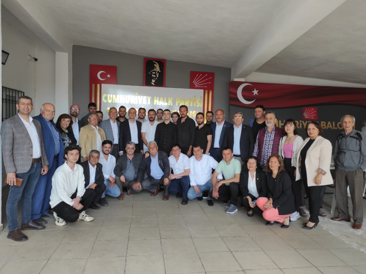 CHP'de Coşkulu Bayramlaşma..