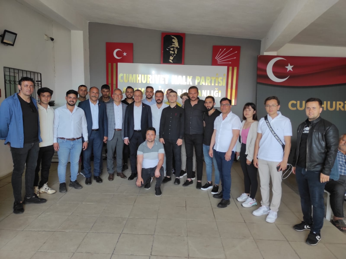 CHP'de Coşkulu Bayramlaşma..
