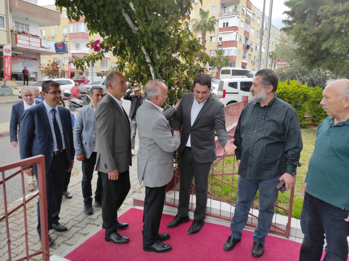 Anamur halkı CHP Mersin MV. Adayı Talat Dinçer’e “EVET” dedi