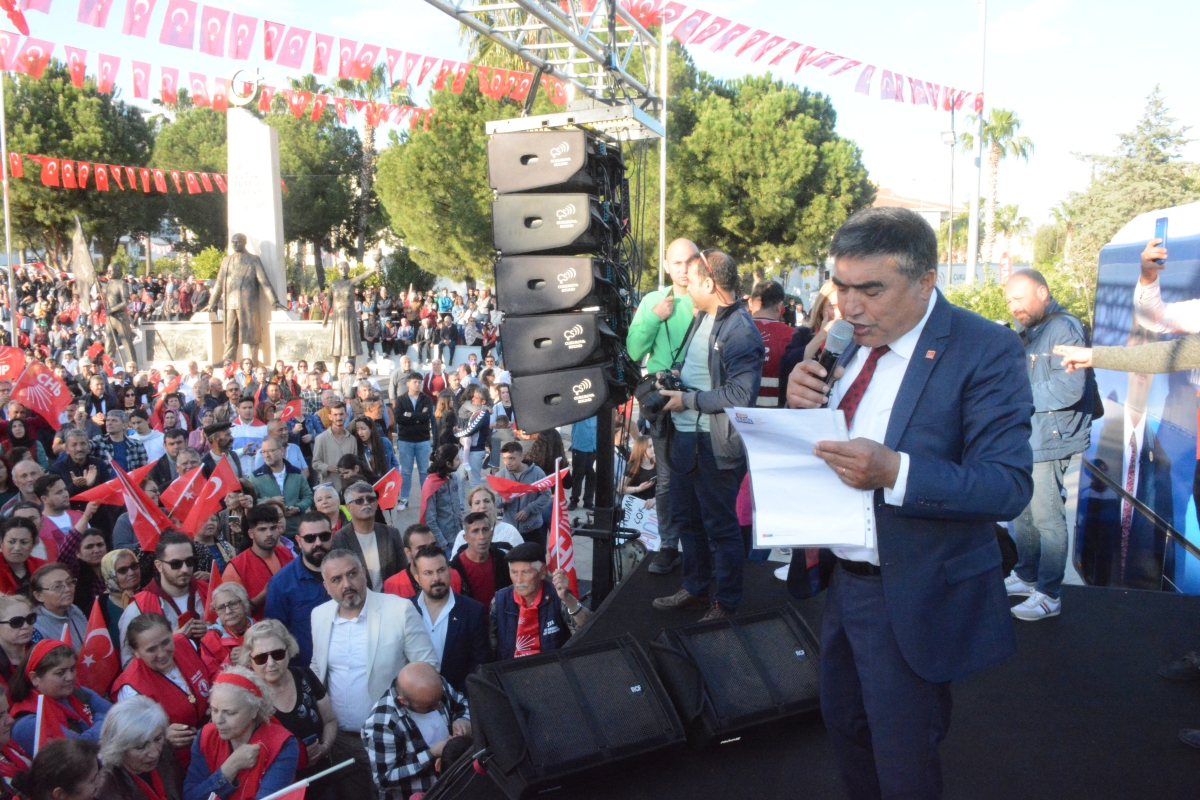 CHP Anamur'da Dev Miting Yaptı..
