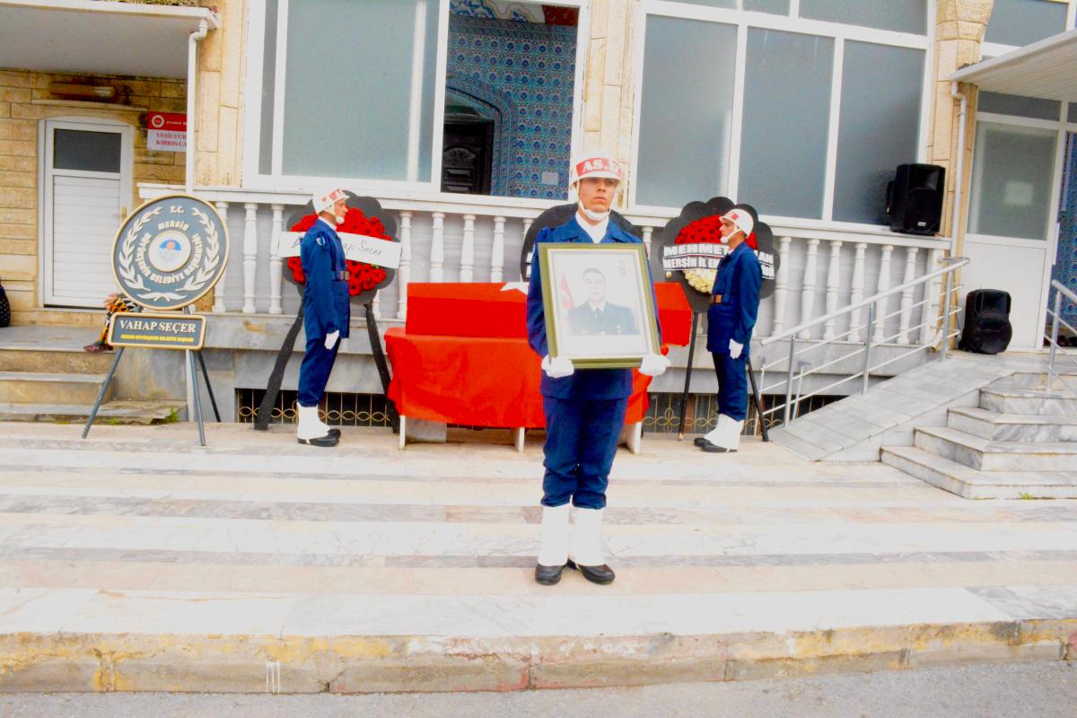 Suriye’de Vefat Eden Uzman Çavuş Karabulut’un naaşı memleketi Anamur’da toprağa verildi.