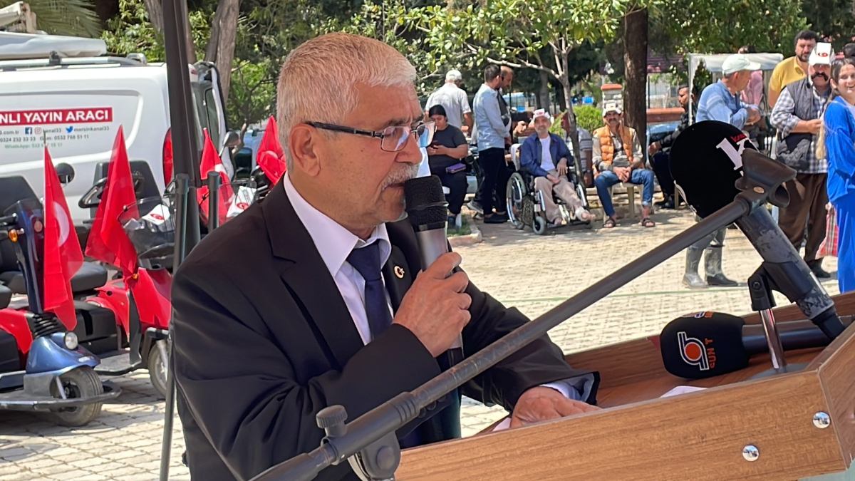 Anamur Belediyesi Engelli Vatandaşlara 200 Adet Engelli Araç Gereci Dağıttı