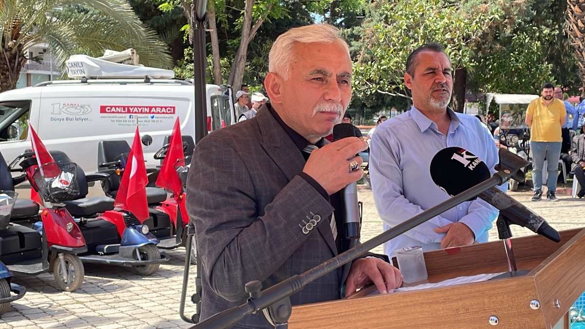 Anamur Belediyesi Engelli Vatandaşlara 200 Adet Engelli Araç Gereci Dağıttı