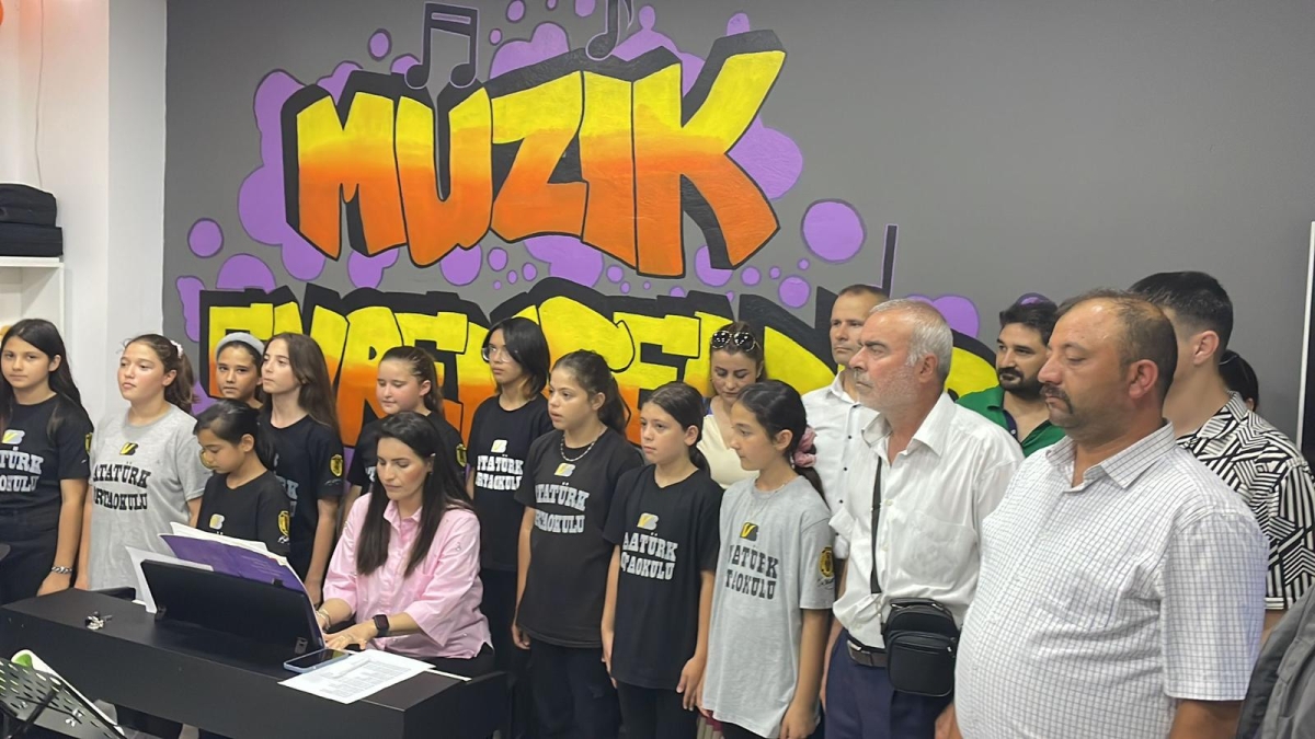 Anamur VB. Atatürk Ortaokulunda Müzik Sınıfı Açılışı Yapıldı..