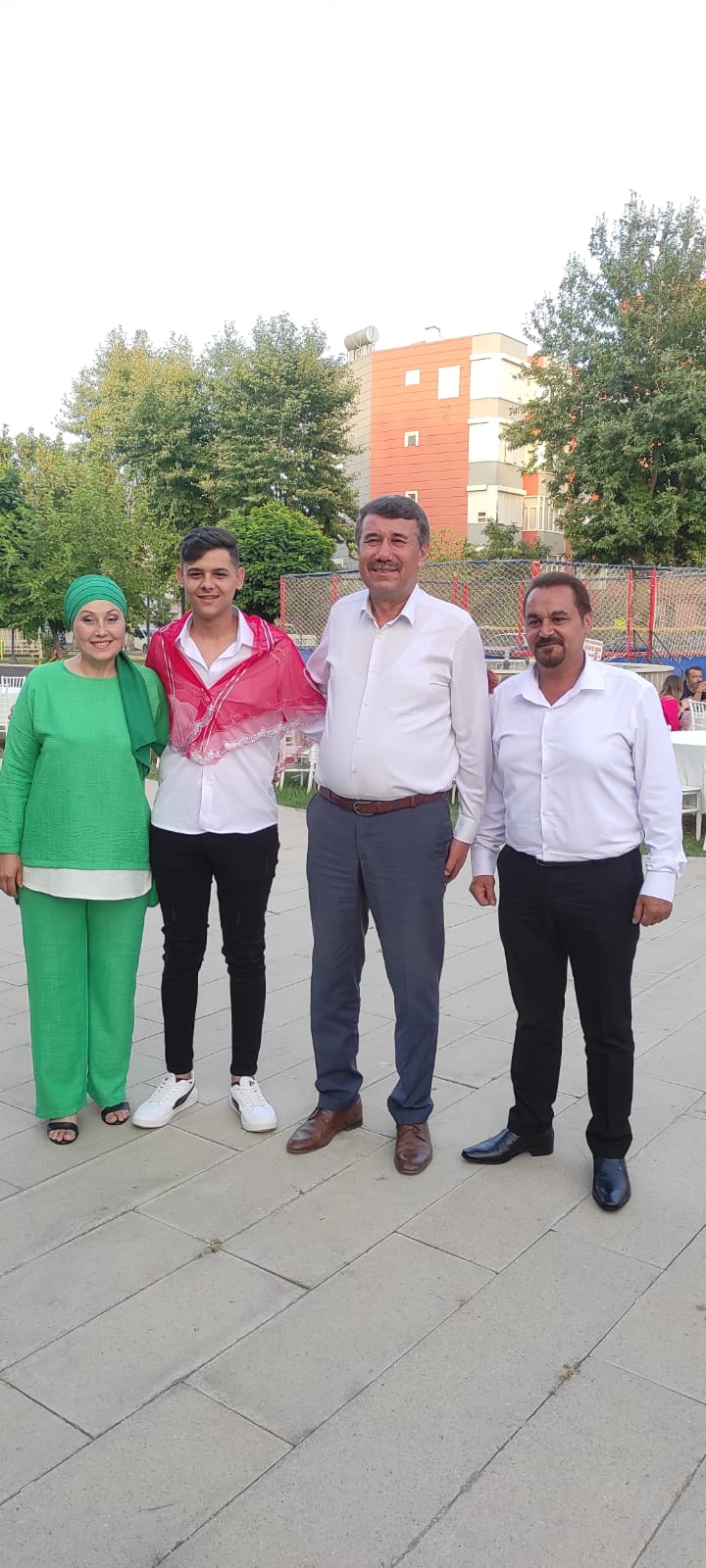 Gazeteci Garip Oğlunu Askere Uğurladı..