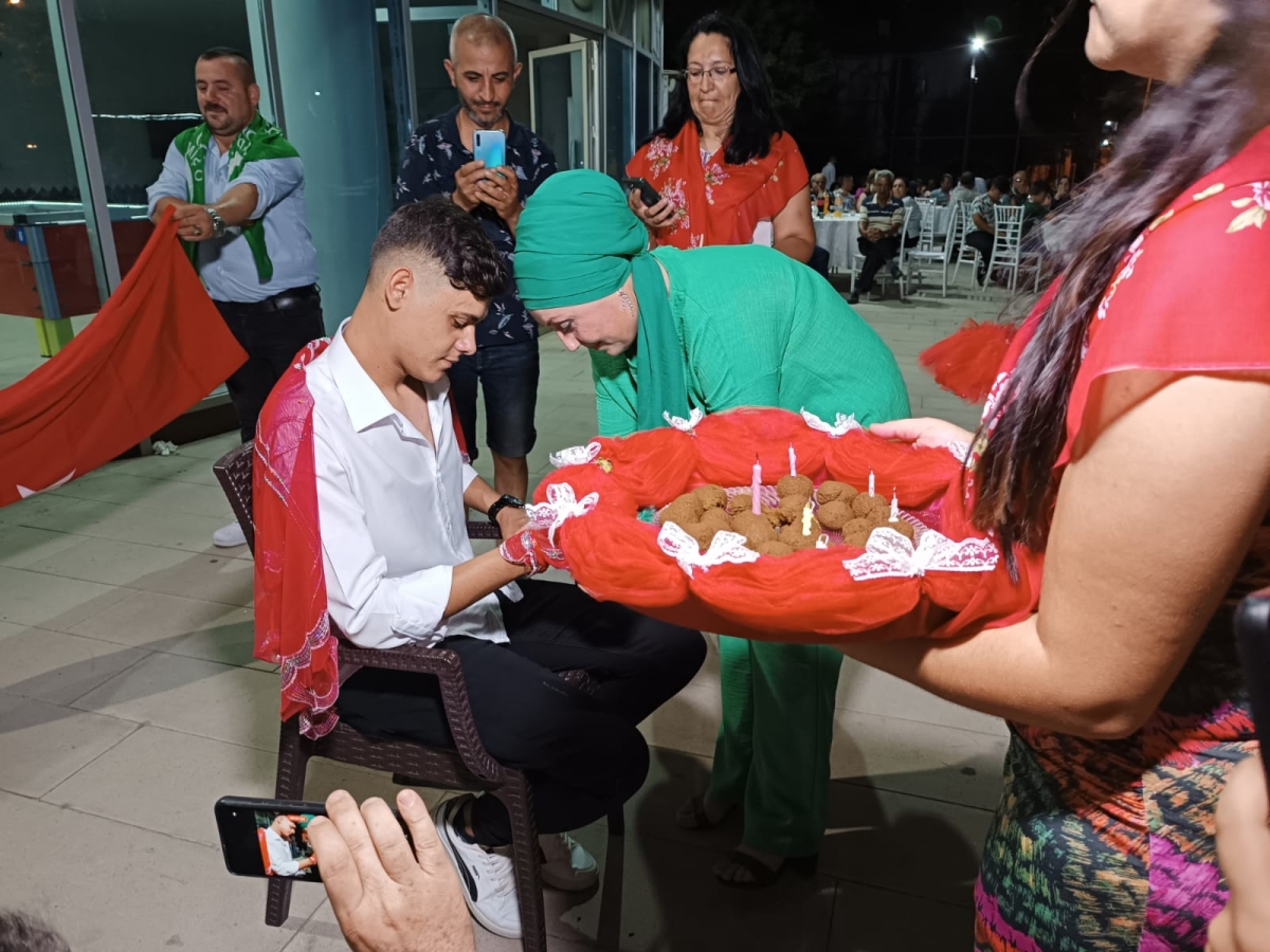 Gazeteci Garip Oğlunu Askere Uğurladı..