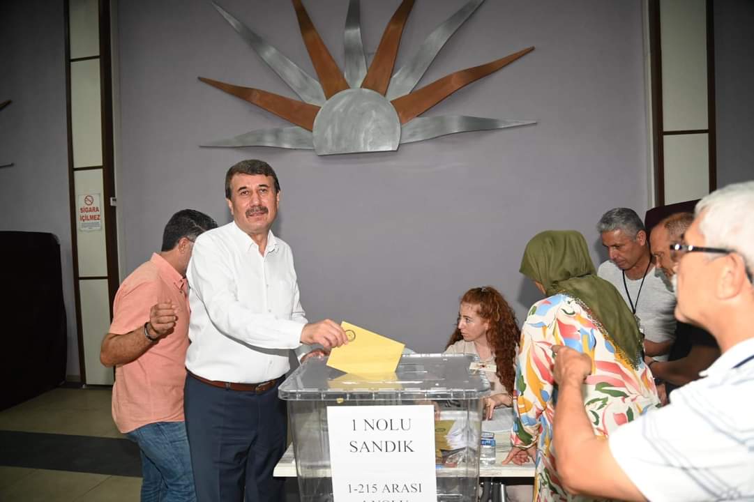 Milliyetçi Hareket Partisi Anamur İlçe Başkanlığı 14. Olağan Kongresi Gerçekleştirildi.