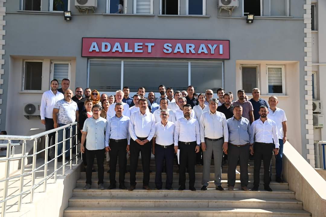 Milliyetçi Hareket Partisi İlçe Başkanı Mehmet Yayla Mazbatasını Aldı..