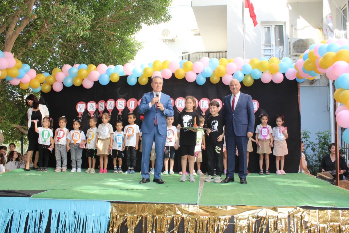 Kaymakamı Bozdemir, İlköğretim Haftasının ilk zilini çaldı..
