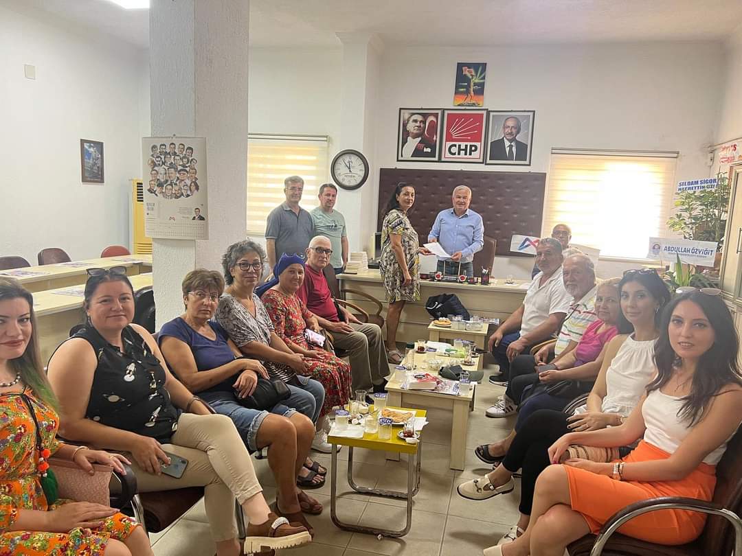 Anamur Hayvanları Koruma Derneği Sokak Hayvanları Raporunu Siyasi Partilere Teslim Ettiler..