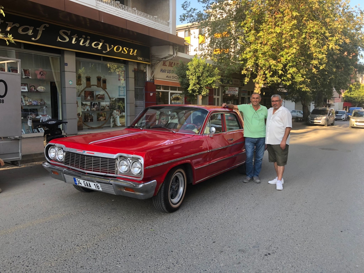 Anamur ve Bozyazı Antika Araba ve Motor Tutkunları 29 Ekim için bir araya geliyorlar.