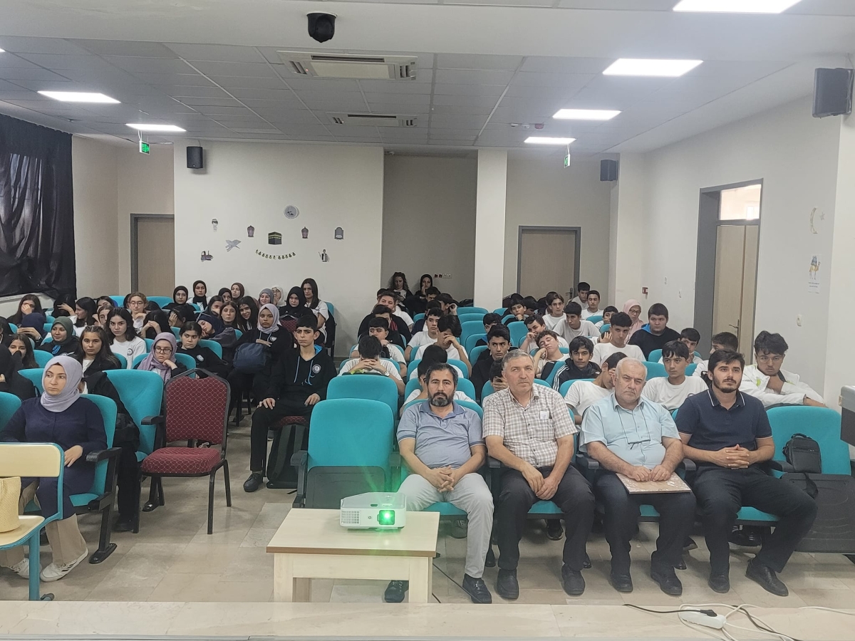 Anamur İmam Hatip Lisesinde Filistin'de Hayatını Kaybeden Kardeşlerimiz İçin Kur'an Okundu.. 