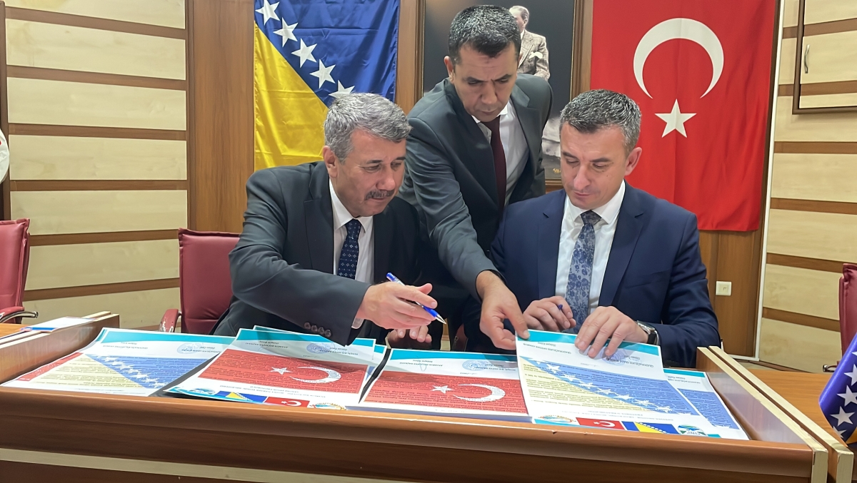 Anamur Belediyesi ile Bosna Hersek Konjic Belediyesi ile Kardeş Kent protokolü imzalandı.
