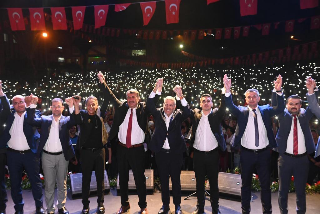Anamur’da Cumhuriyetin 100. Yılı Coşku ile Kutlandı..