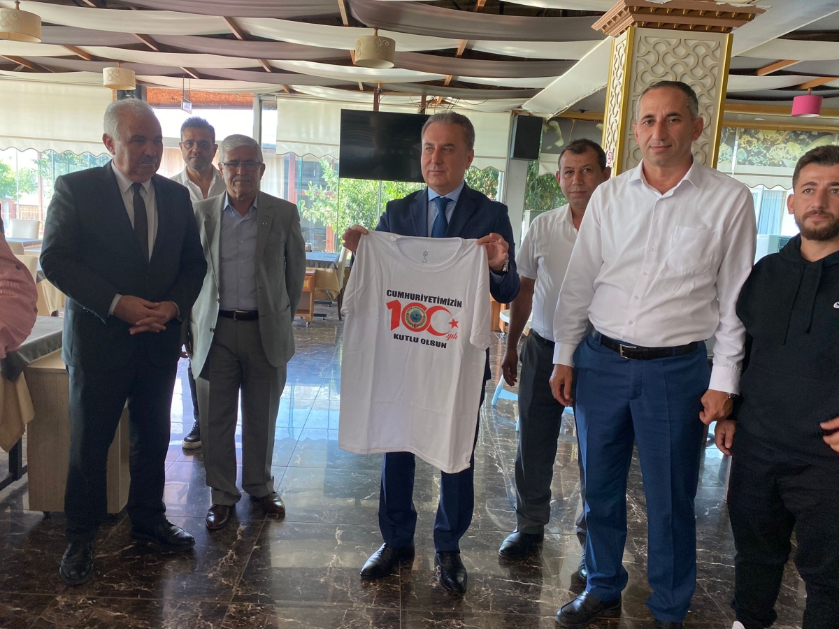 Anamur Kültür ve Turizm Derneği Özel Eğitim Öğrencilerine Kahvaltı Programı Düzenledi..