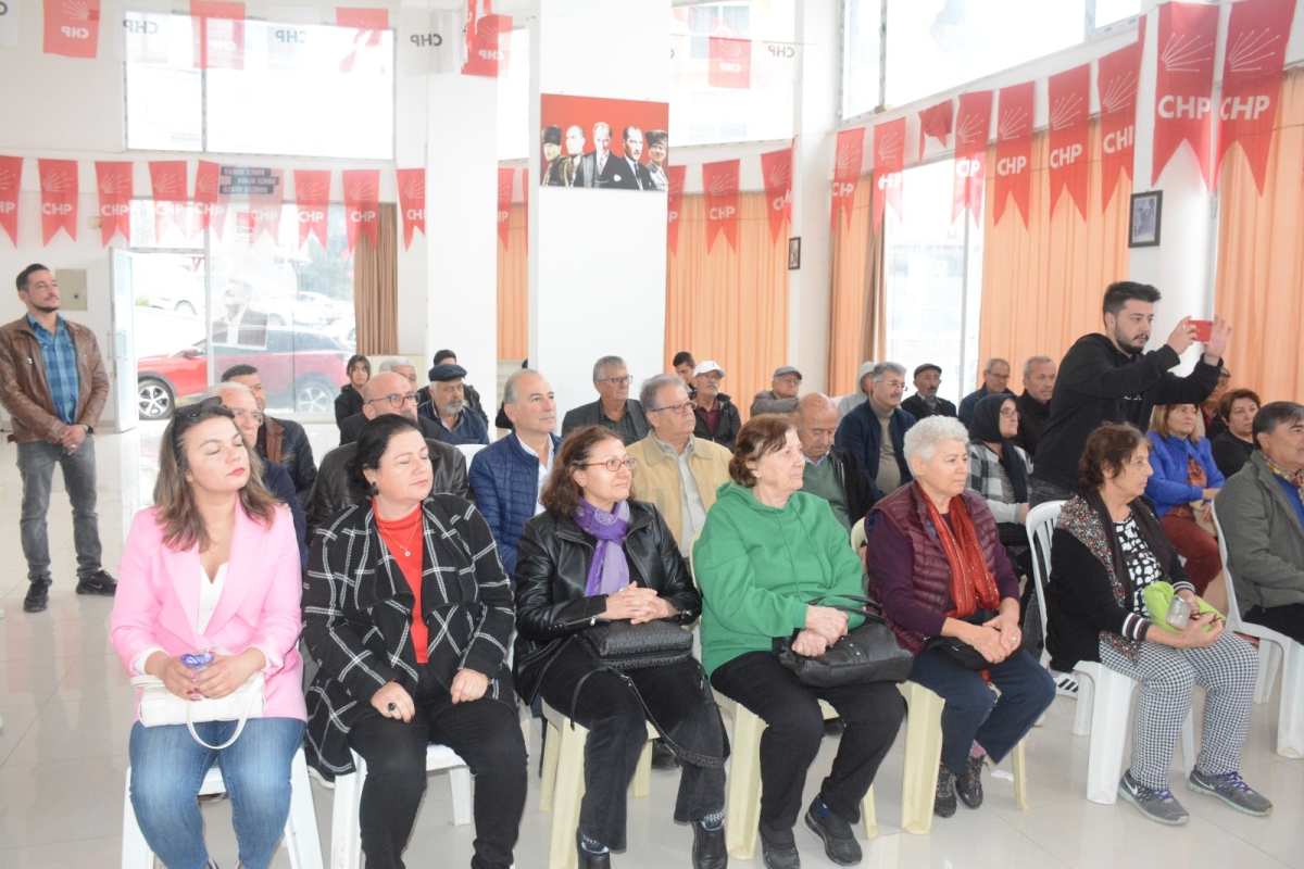 CHP Kadın Kolları Kadına Yönelik Şiddet’e Karşı Basın Açıklaması..