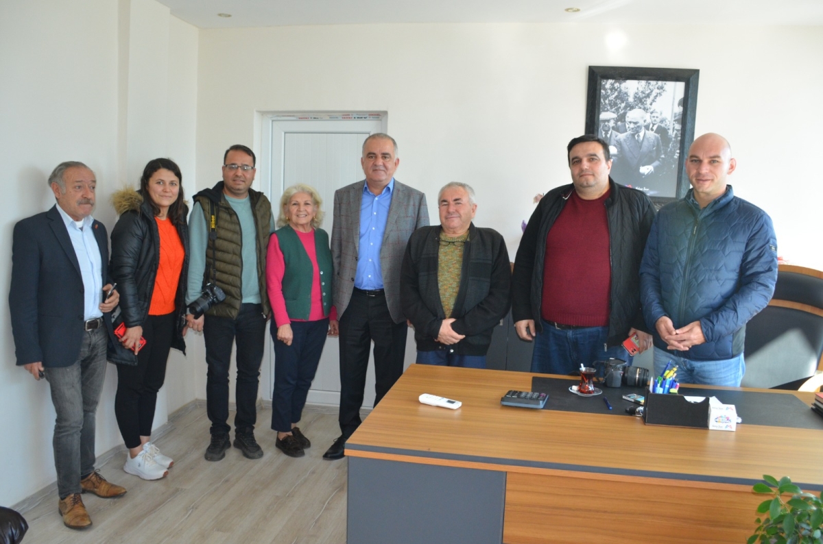CHP’li Belediye A.Adayı Erdal KARAN Gazetecilerle Bir araya geldi..