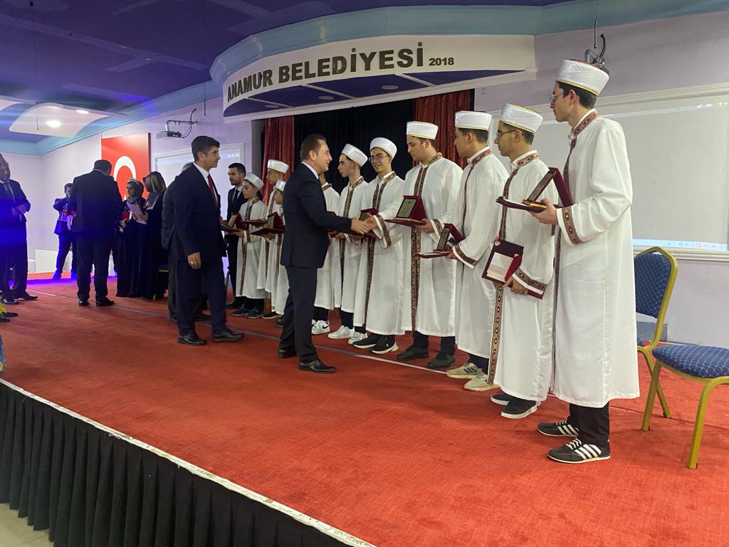 Anamur İlçe Müftülüğü Hafızlık İcazet Merasimi Düzenledi