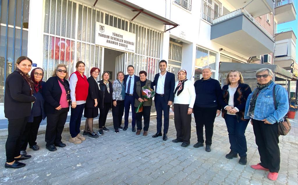 CHP’li Ayhan, Meslek Odalarına ziyaretlerini sürdürüyor