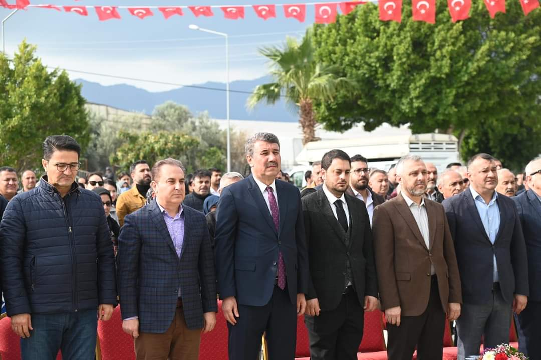 Anamur Belediye Başkanlığı tarafından tadilat çalışmaları tamamlanan şehir stadyumu hizmete açıldı.