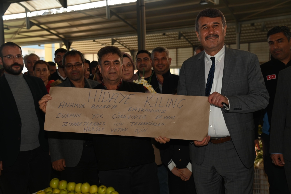 Başkan Kılınç Cumhur İttifakı Olarak Pazar Esnafını Ziyaret etti.