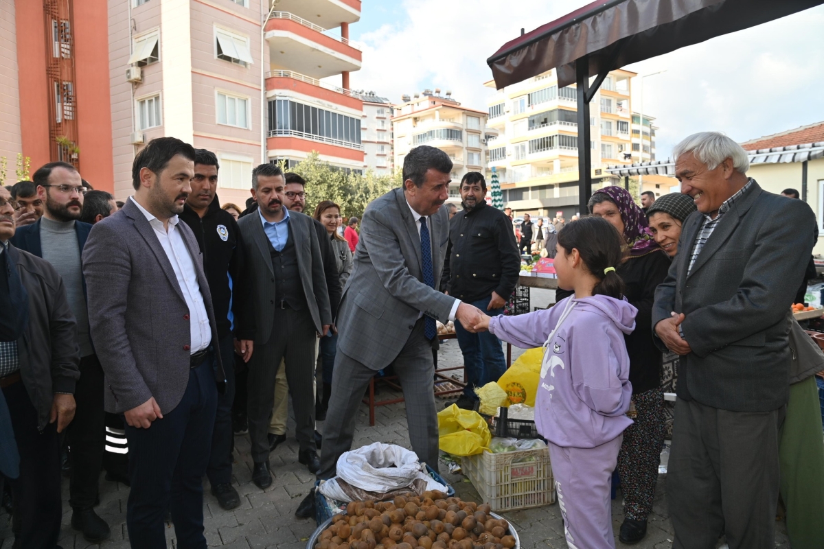 Başkan Kılınç Cumhur İttifakı Olarak Pazar Esnafını Ziyaret etti.